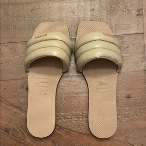 Havaianas Women's Beige Slide Sandals - Size 41/42